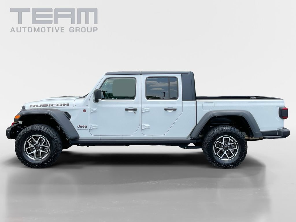 Used 2024 Jeep Gladiator Rubicon w/ Technology Group AWD/4WD image 4