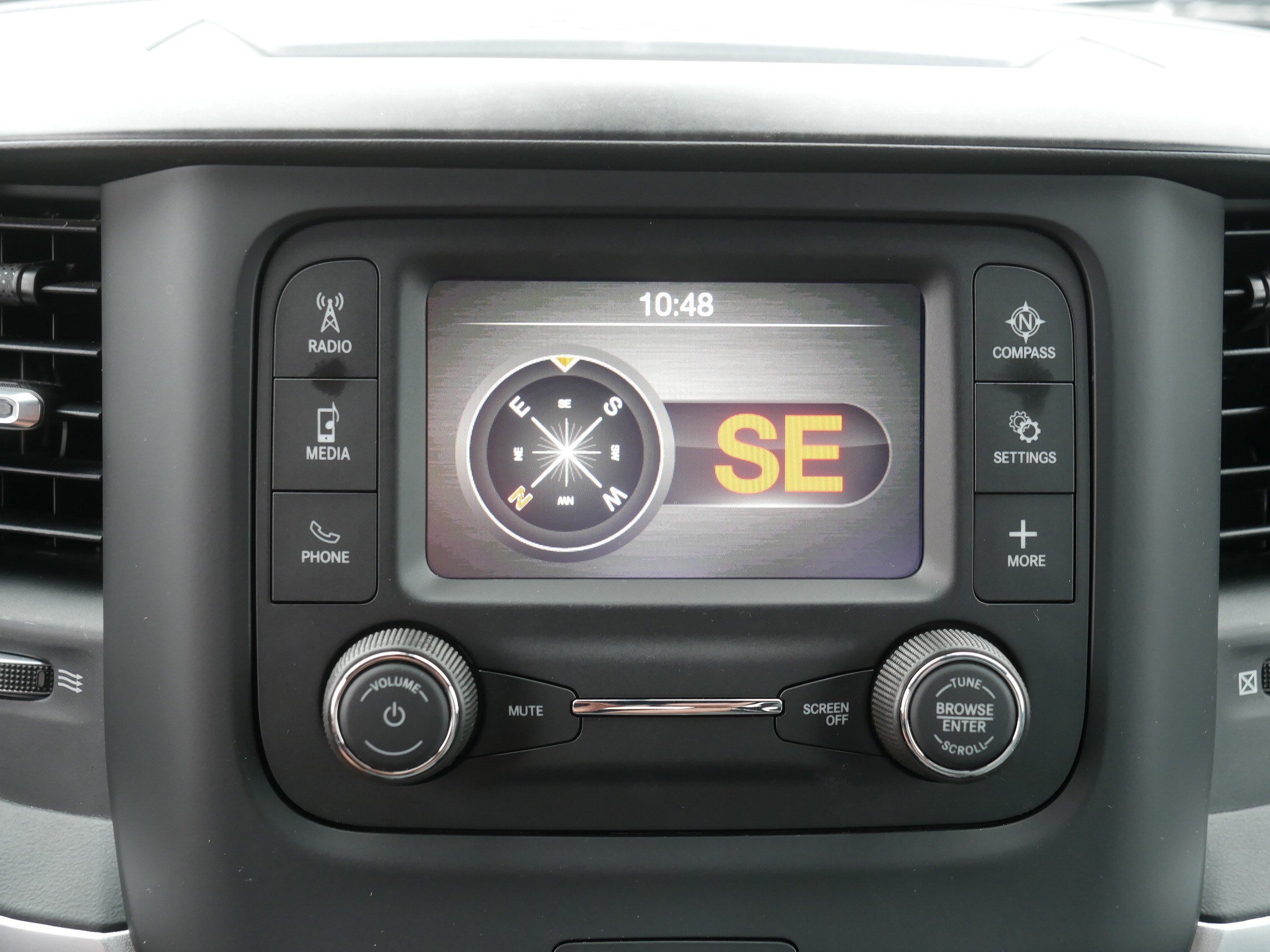Used 2022 RAM 1500 Big Horn AWD/4WD image 30