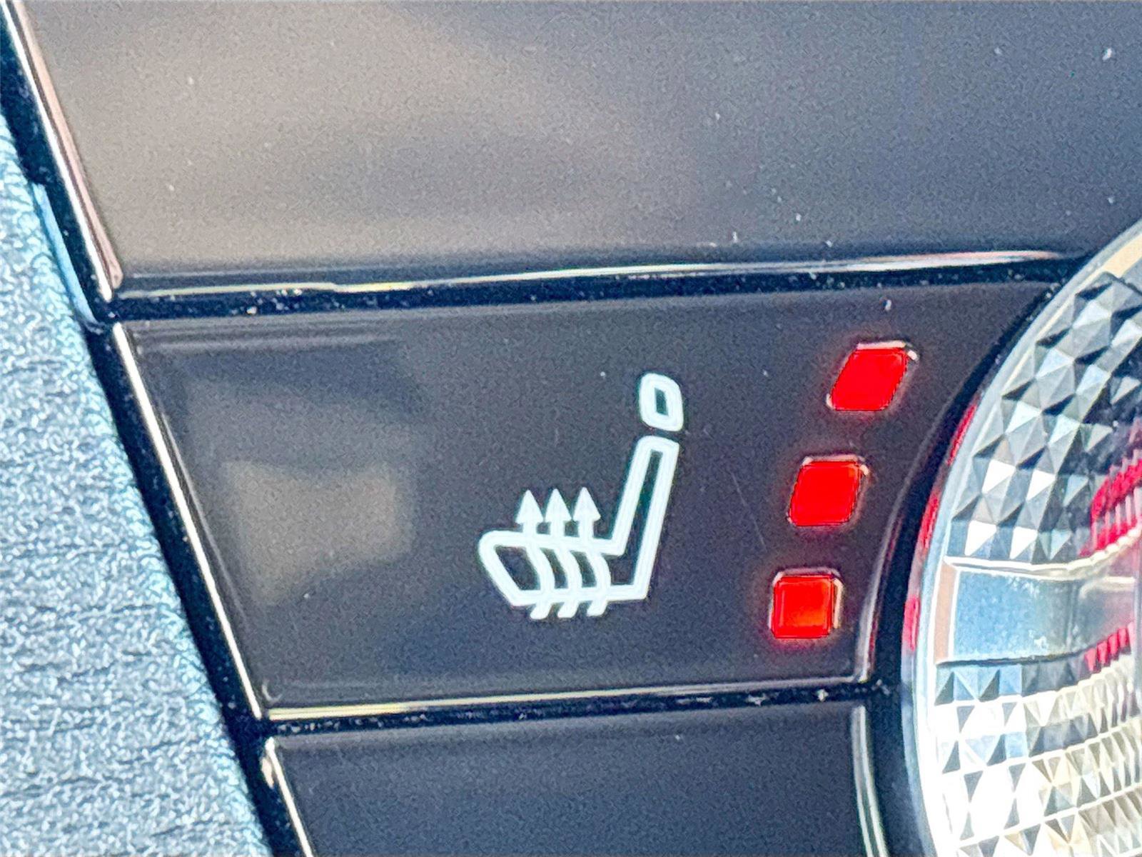 Used 2024 Mitsubishi Outlander SE image 23