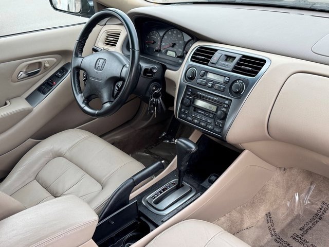 Used 2001 Honda Accord EX image 9