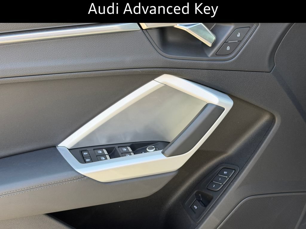 Used 2023 Audi Q3 2.0T Premium Plus w/ Premium Plus Package AWD/4WD image 15