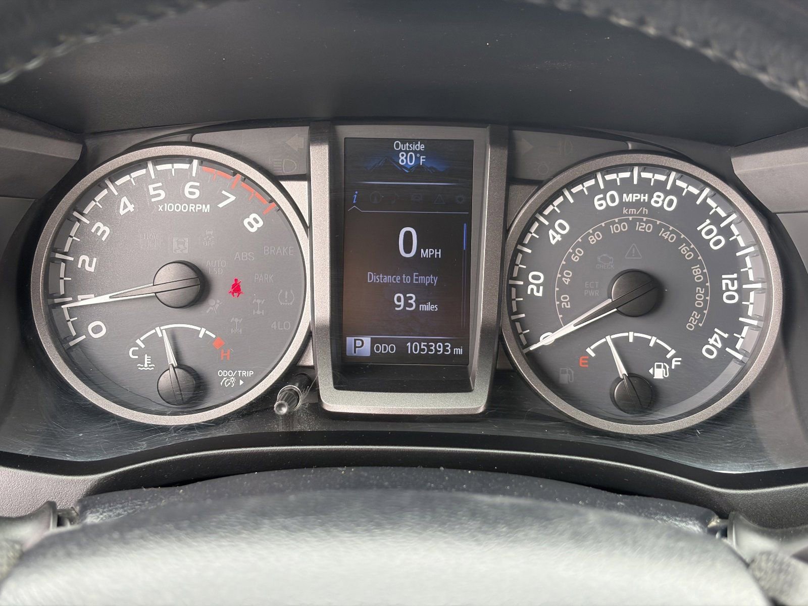 Used 2017 Toyota Tacoma TRD Sport image 32
