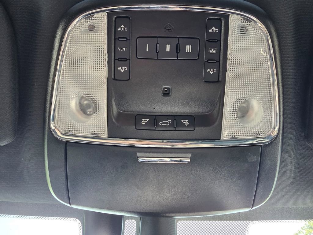 Used 2021 Jeep Grand Cherokee Limited X AWD/4WD image 13