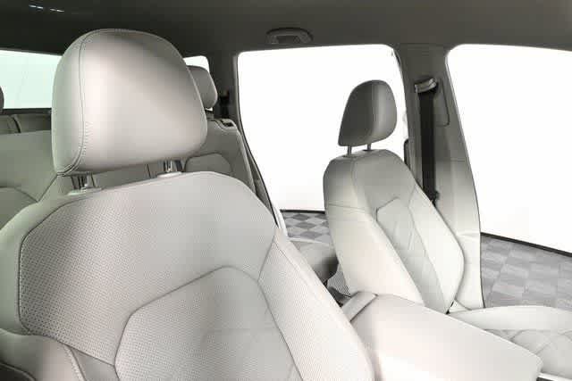 New 2026 Volkswagen Atlas SE FWD image 22