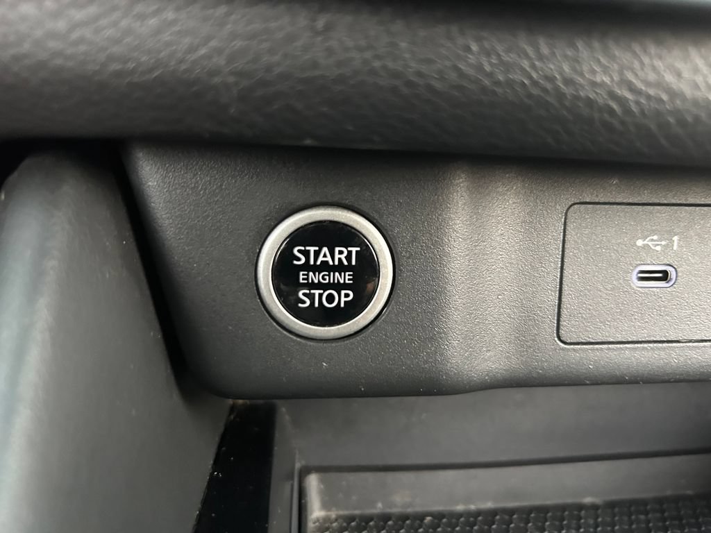 Used 2023 Nissan Rogue SL w/ SL Premium Package AWD/4WD image 16