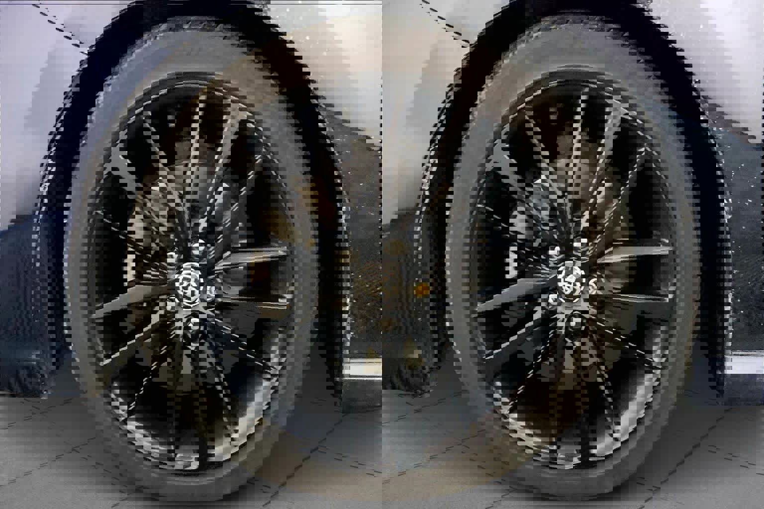 Used 2021 Toyota Camry XSE w/ Carpet Mat Package (TMS) image 11