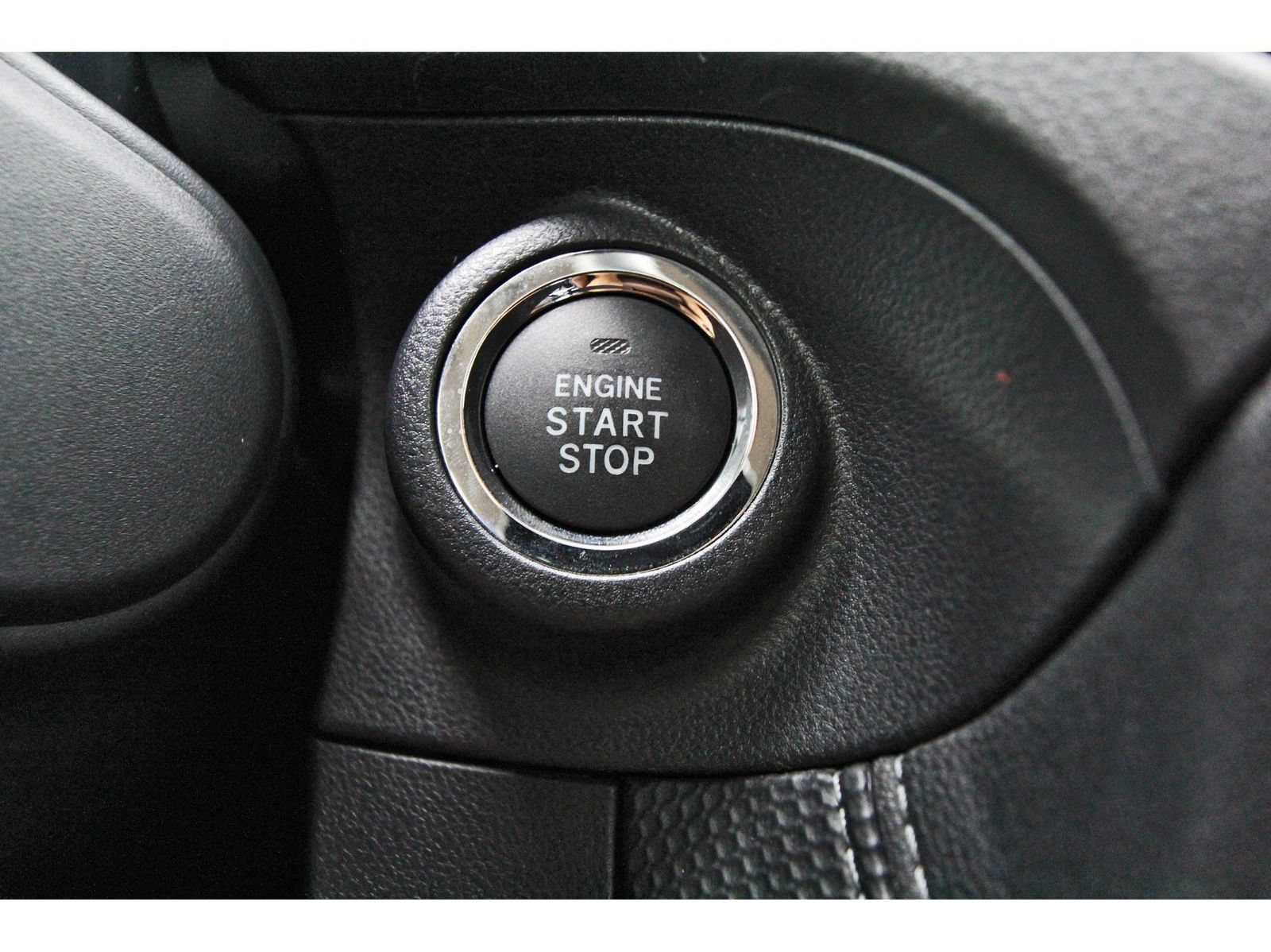 Certified 2023 Subaru Forester Touring AWD/4WD image 19