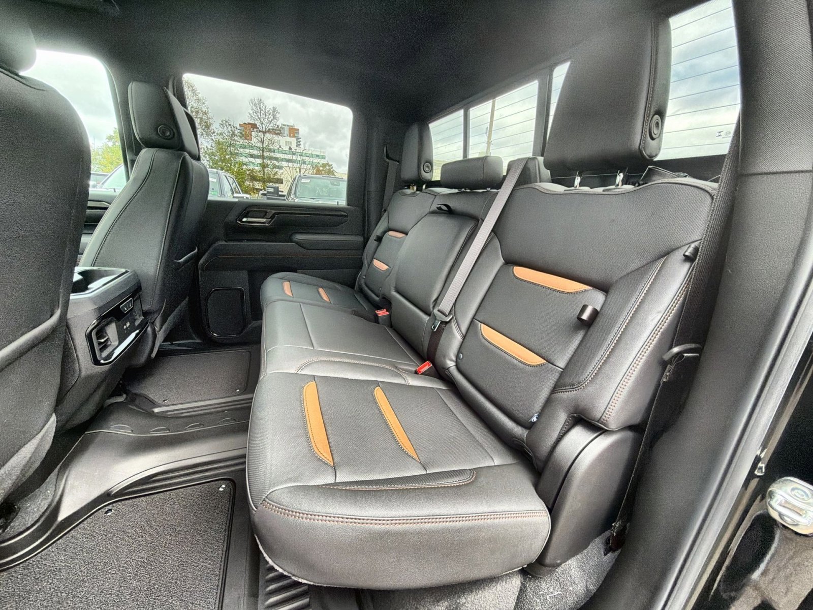 New 2026 GMC Sierra 2500 AT4 image 25