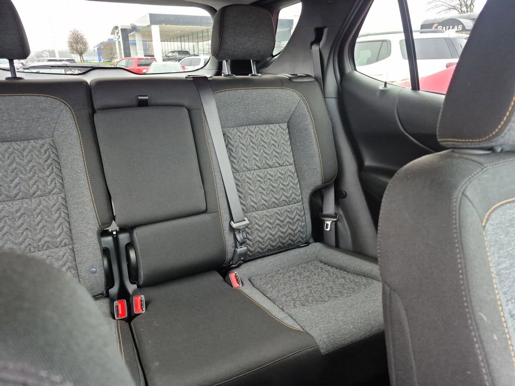 Certified 2024 Chevrolet Equinox LT FWD image 12