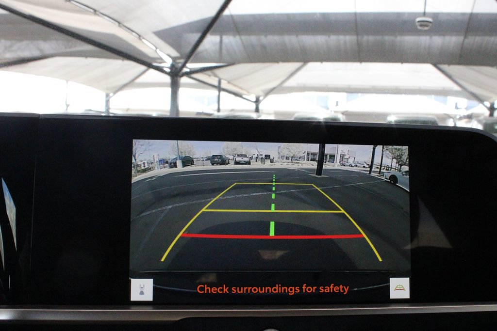 Certified 2023 Toyota Crown XLE image 36