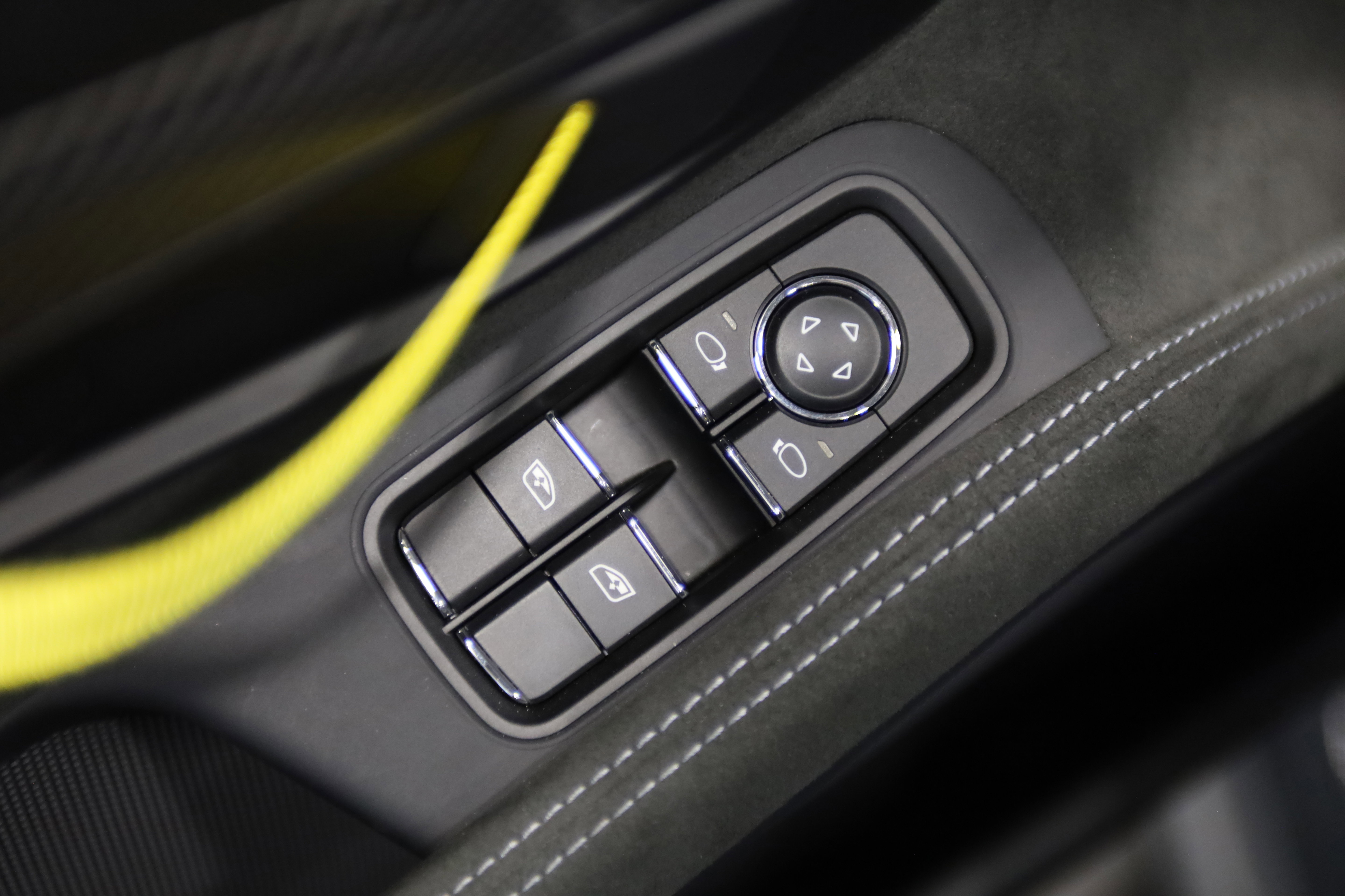 Used 2025 Porsche 718 Boxster Spyder RS w/ Chrono Package RWD image 15