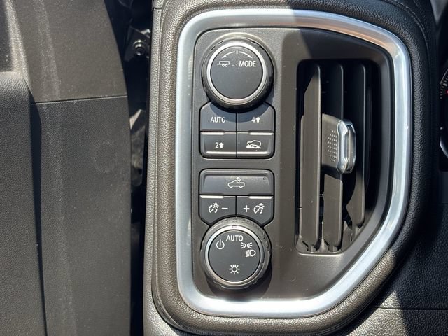 Used 2021 Chevrolet Silverado 1500 LT AWD/4WD image 32