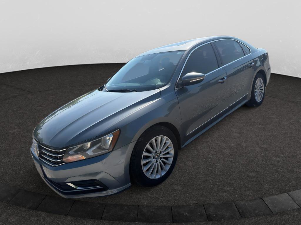 Used 2017 Volkswagen Passat 1.8T SE
