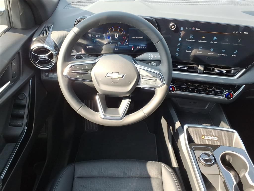 New 2027 Chevrolet Equinox LT w/ Convenience Package II FWD image 23