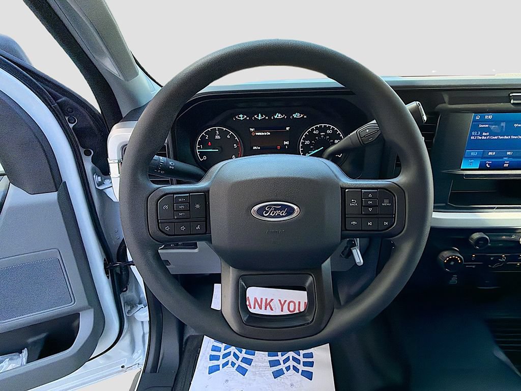 New 2026 Ford F550 4x4 Crew Cab image 27