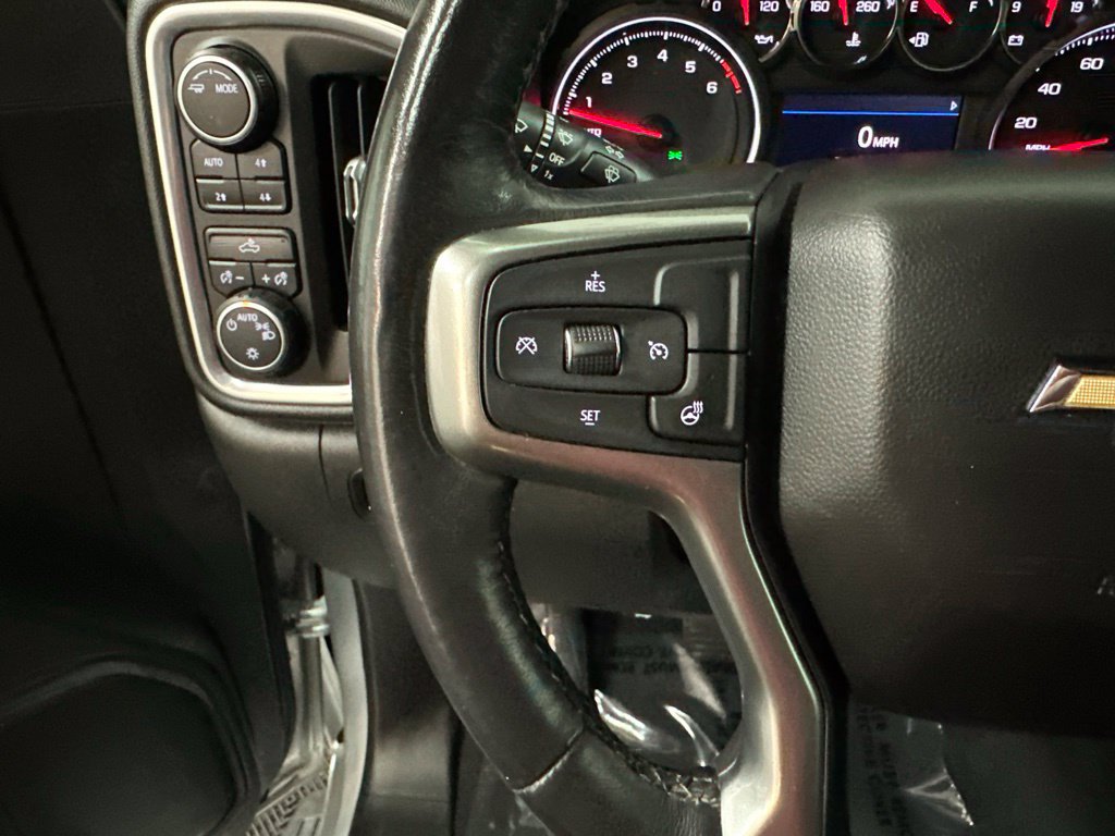 Used 2021 Chevrolet Silverado 1500 LT AWD/4WD image 15
