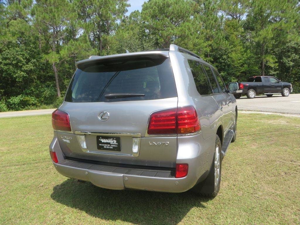 Used 2009 Lexus LX 570 4WD image 6