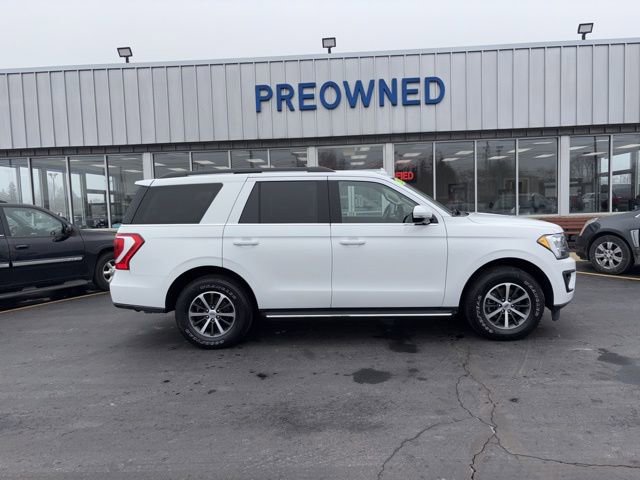 Used 2021 Ford Expedition XLT image 2