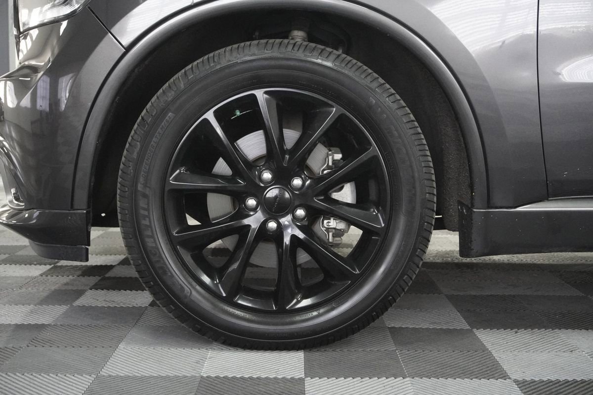 Used 2017 Dodge Durango R/T w/ Technology Group AWD/4WD image 33