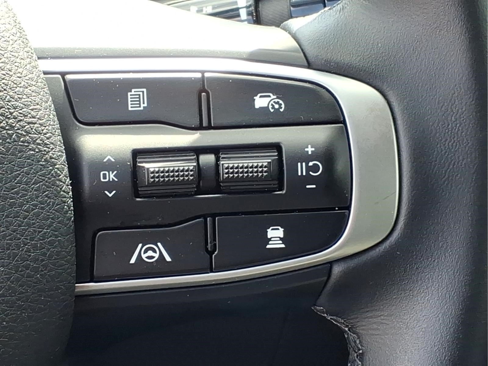 Used 2025 Kia K5 GT-Line FWD image 12