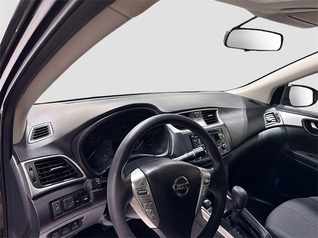 Used 2017 Nissan Sentra S image 9