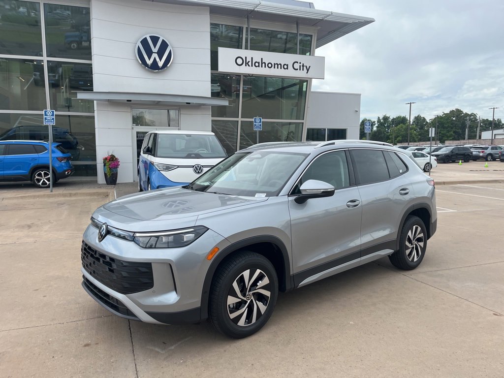New 2025 Volkswagen Tiguan S