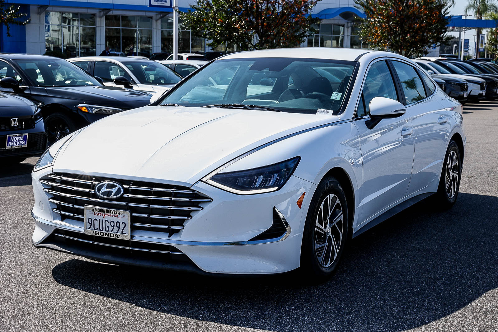Used 2023 Hyundai Sonata Blue image 3