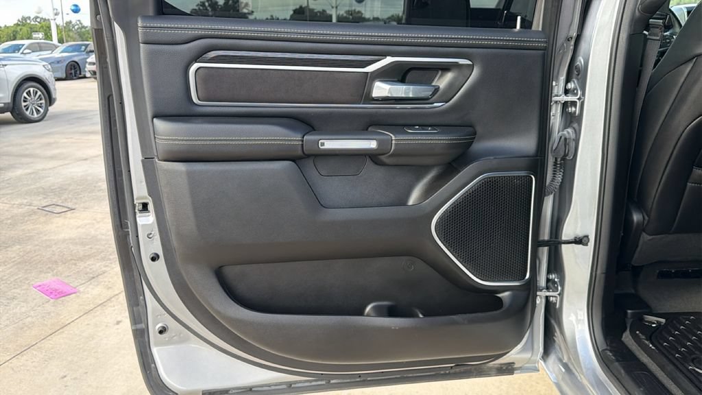 Used 2024 RAM 1500 Laramie AWD/4WD image 25