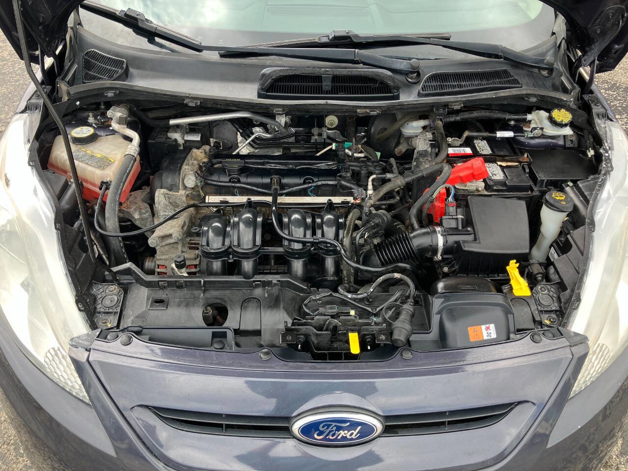 Used 2012 Ford Fiesta SE image 23