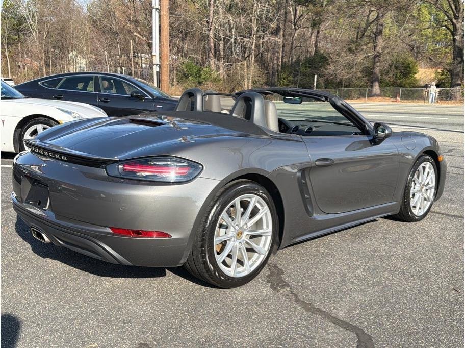 Used 2018 Porsche 718 Boxster Roadster 2D RWD image 6