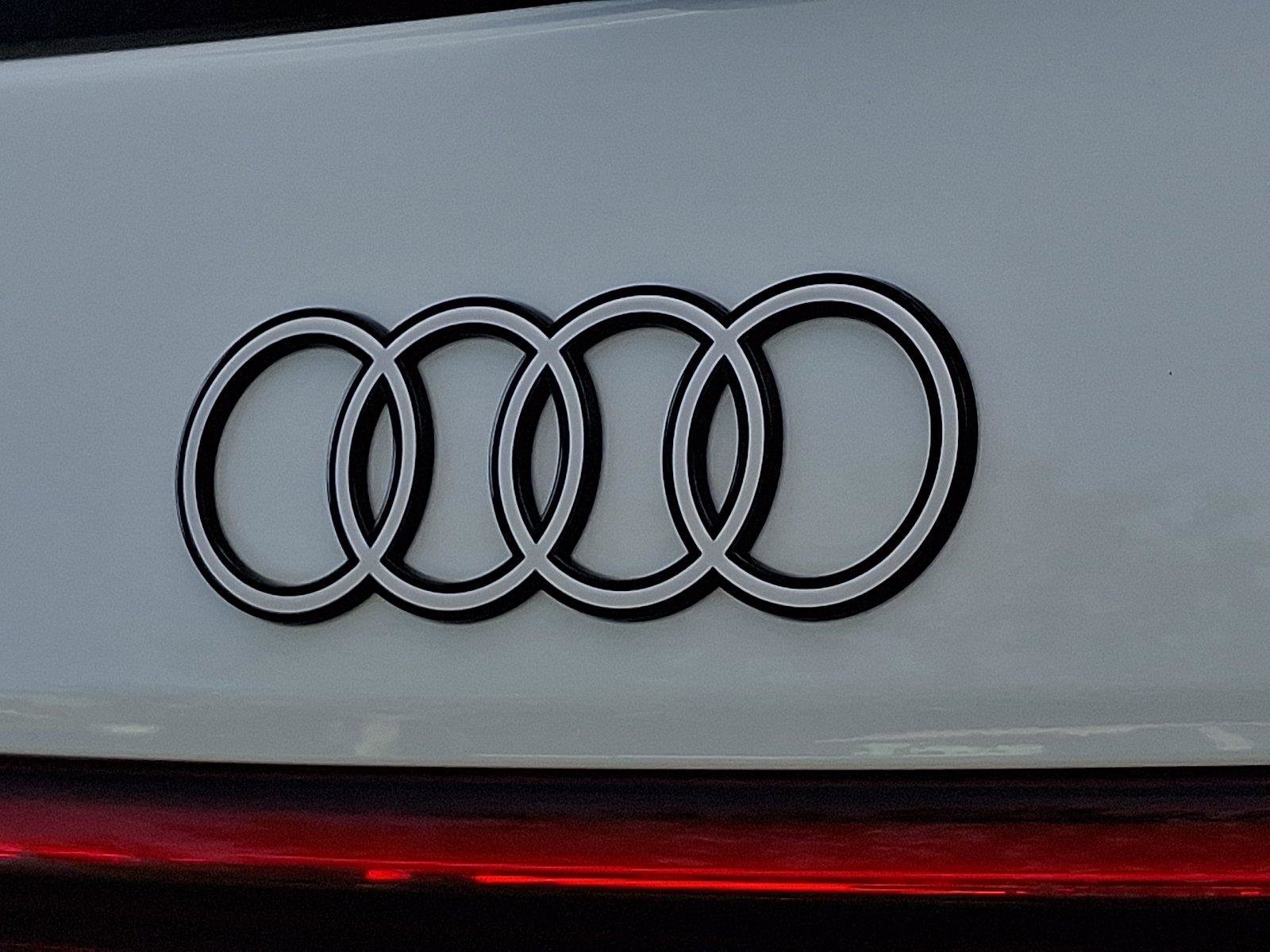 Certified 2025 Audi Q6 e-tron Premium Plus w/ Premium Plus AWD/4WD image 32