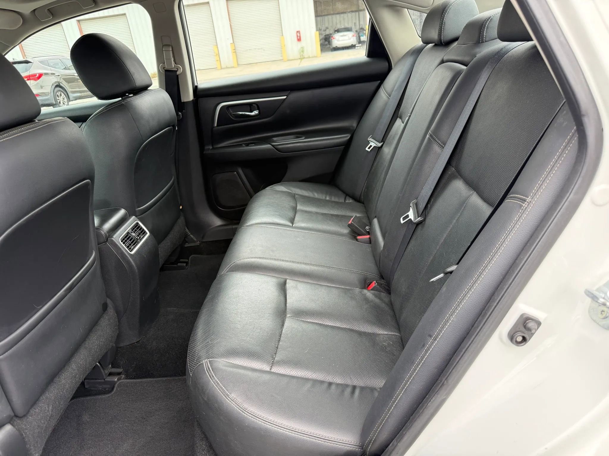 Used 2016 Nissan Altima 2.5 SL w/ 2.5 Technology w/LED Package FWD image 21