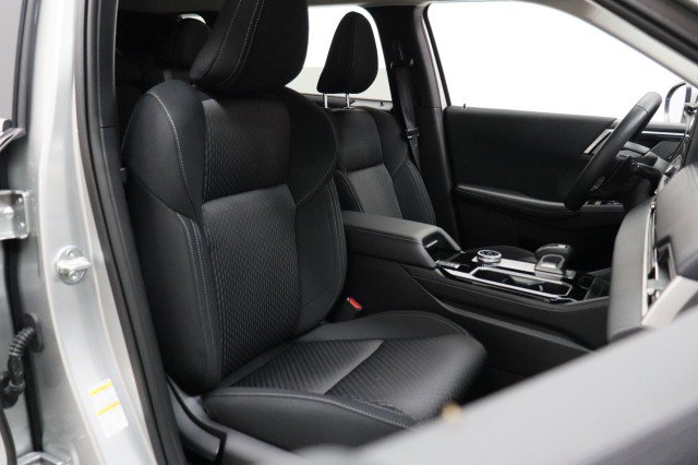 New 2026 Mitsubishi Outlander ES AWD/4WD image 19