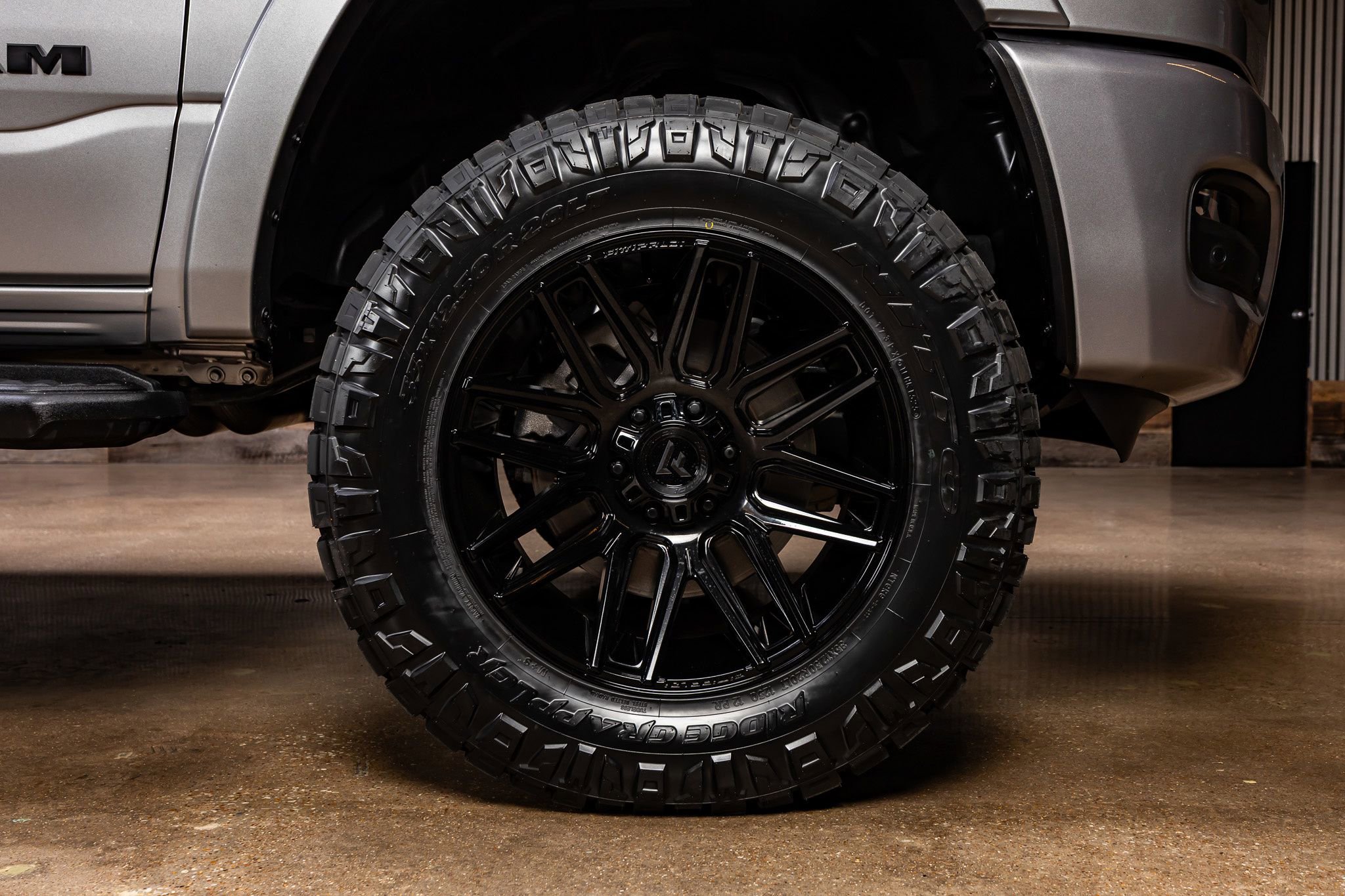 Used 2025 RAM 1500 Big Horn image 12