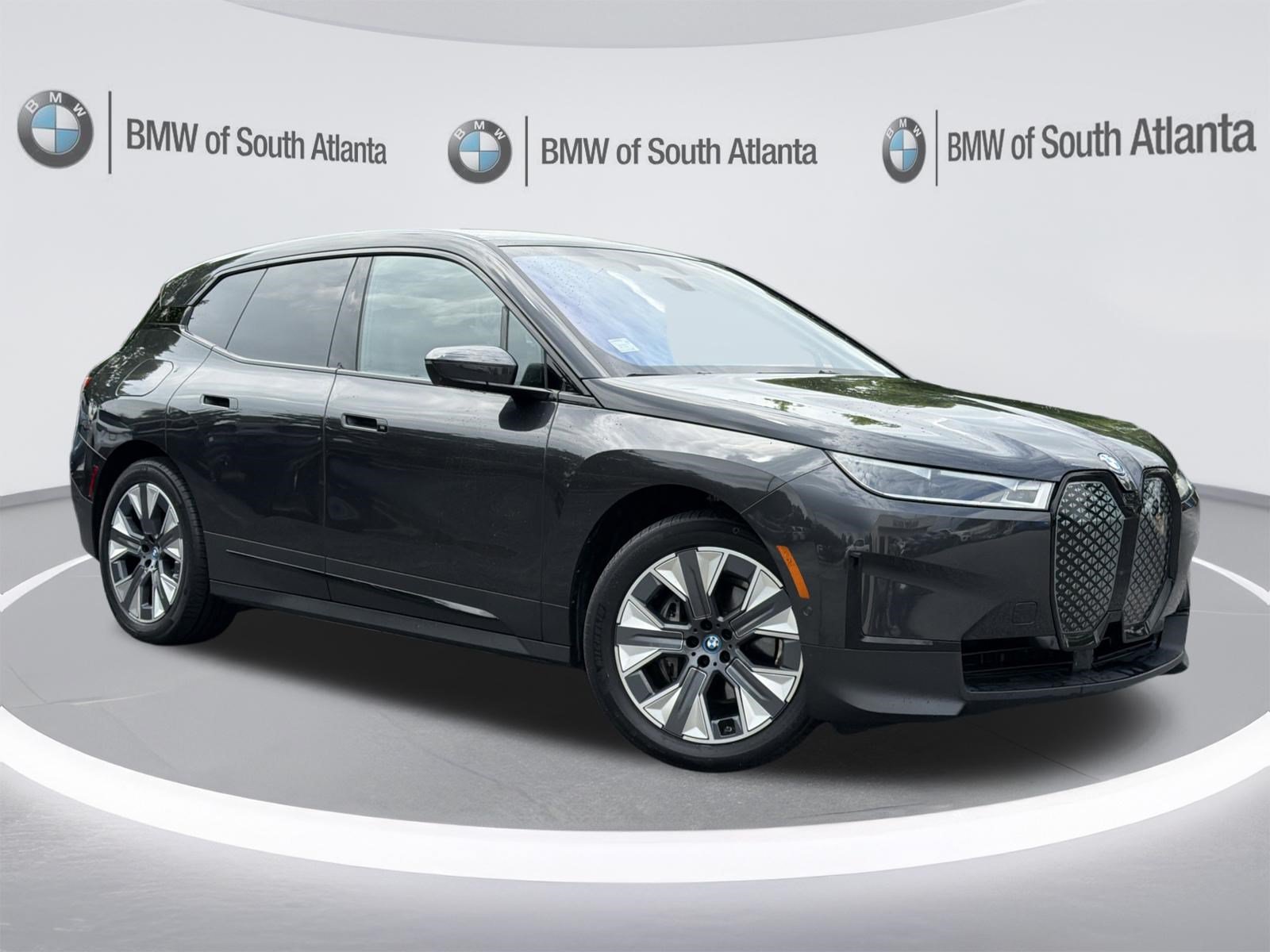 Certified 2024 BMW iX xDrive50 w/ Premium Package AWD/4WD image 2