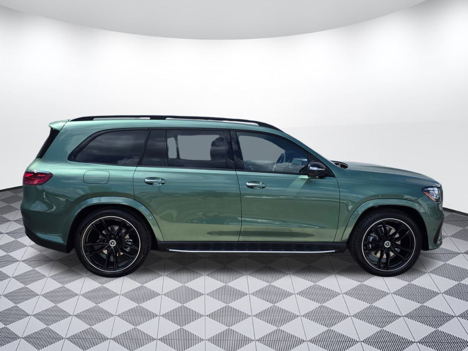 New 2026 Mercedes-Benz GLS 450 4MATIC image 6