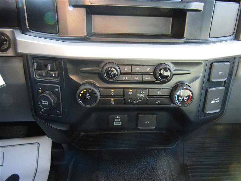 Used 2023 Ford F250 XL w/ Snow Plow Prep Package image 22