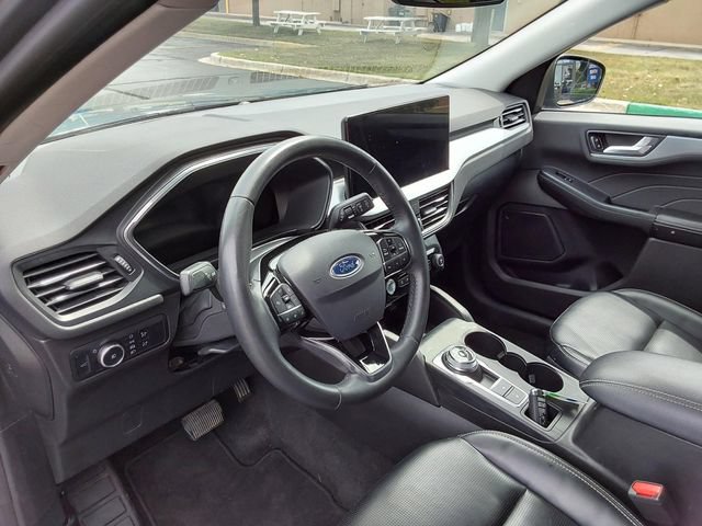 Used 2024 Ford Escape Platinum AWD/4WD image 20