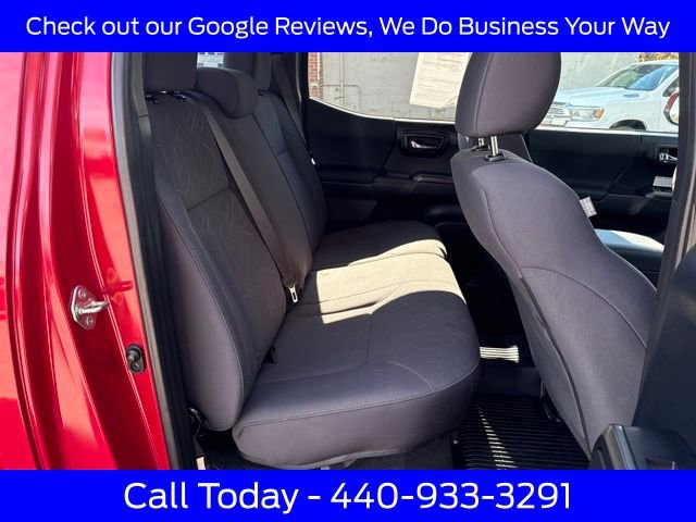 Used 2017 Toyota Tacoma TRD Off-Road image 34