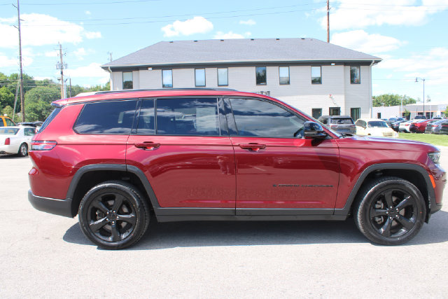 Used 2023 Jeep Grand Cherokee L Laredo AWD/4WD image 6