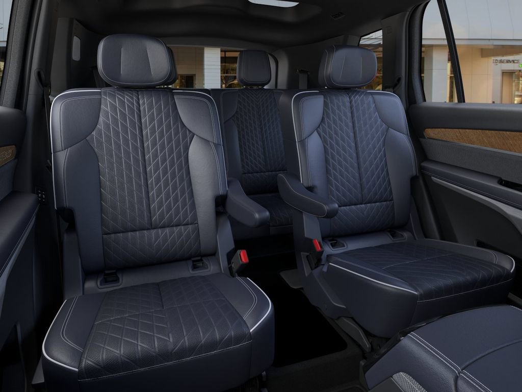 New 2026 Cadillac Vistiq Premium Luxury AWD/4WD image 17