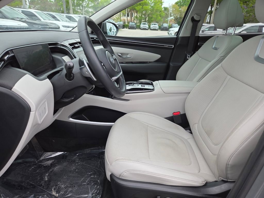 Used 2024 Hyundai Tucson Limited FWD image 23