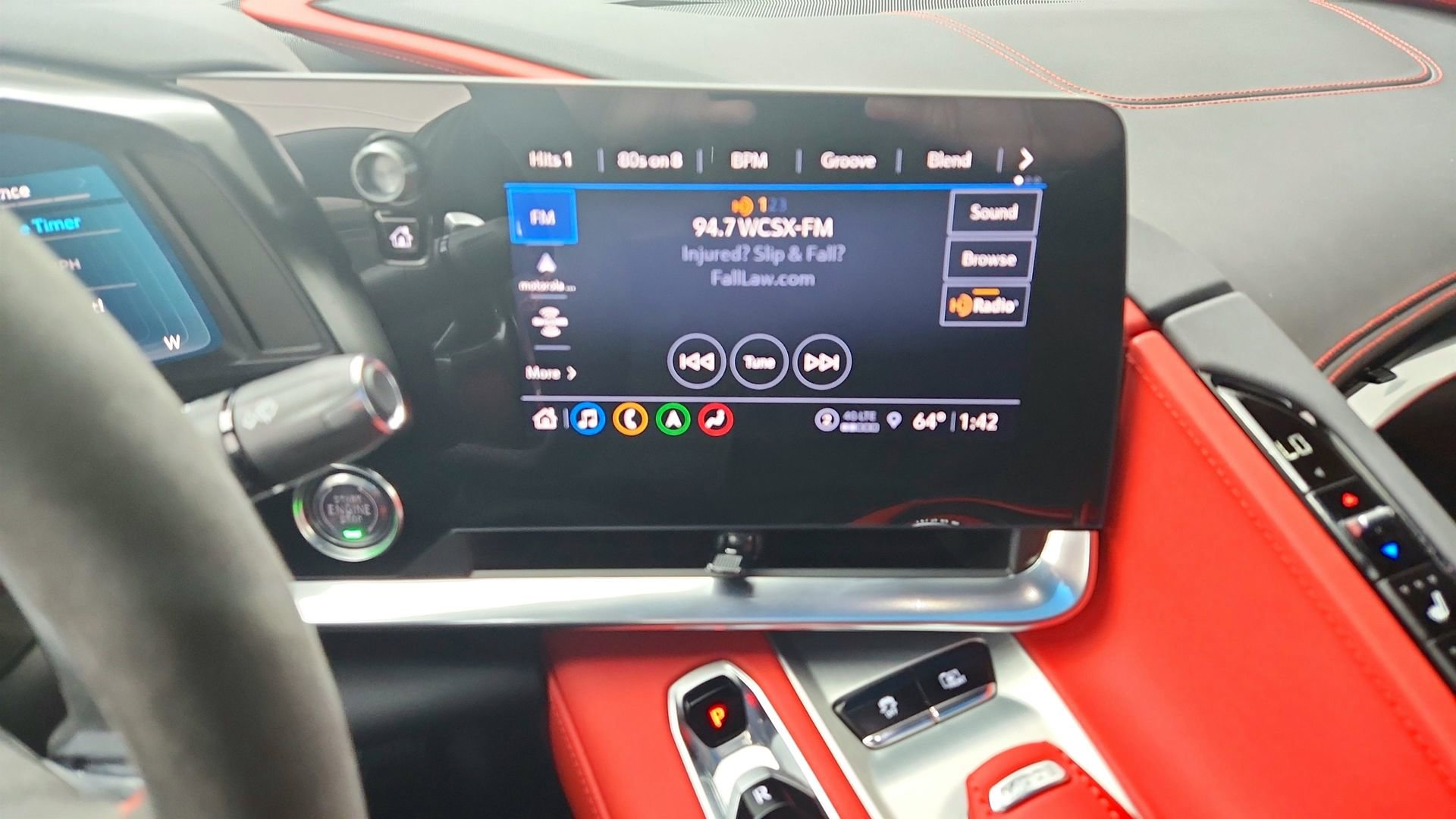Used 2022 Chevrolet Corvette Stingray Preferred Cpe w/ Body-Color Dual Roof Package RWD image 14