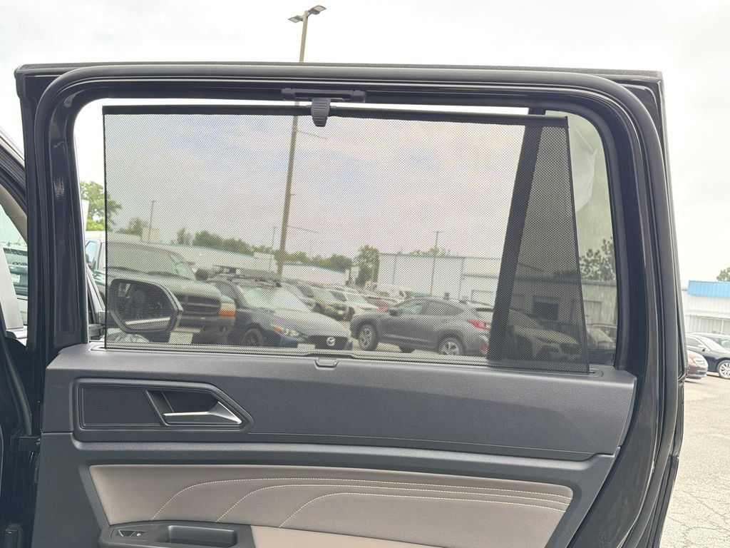 Certified 2023 Volkswagen Atlas SE FWD image 13