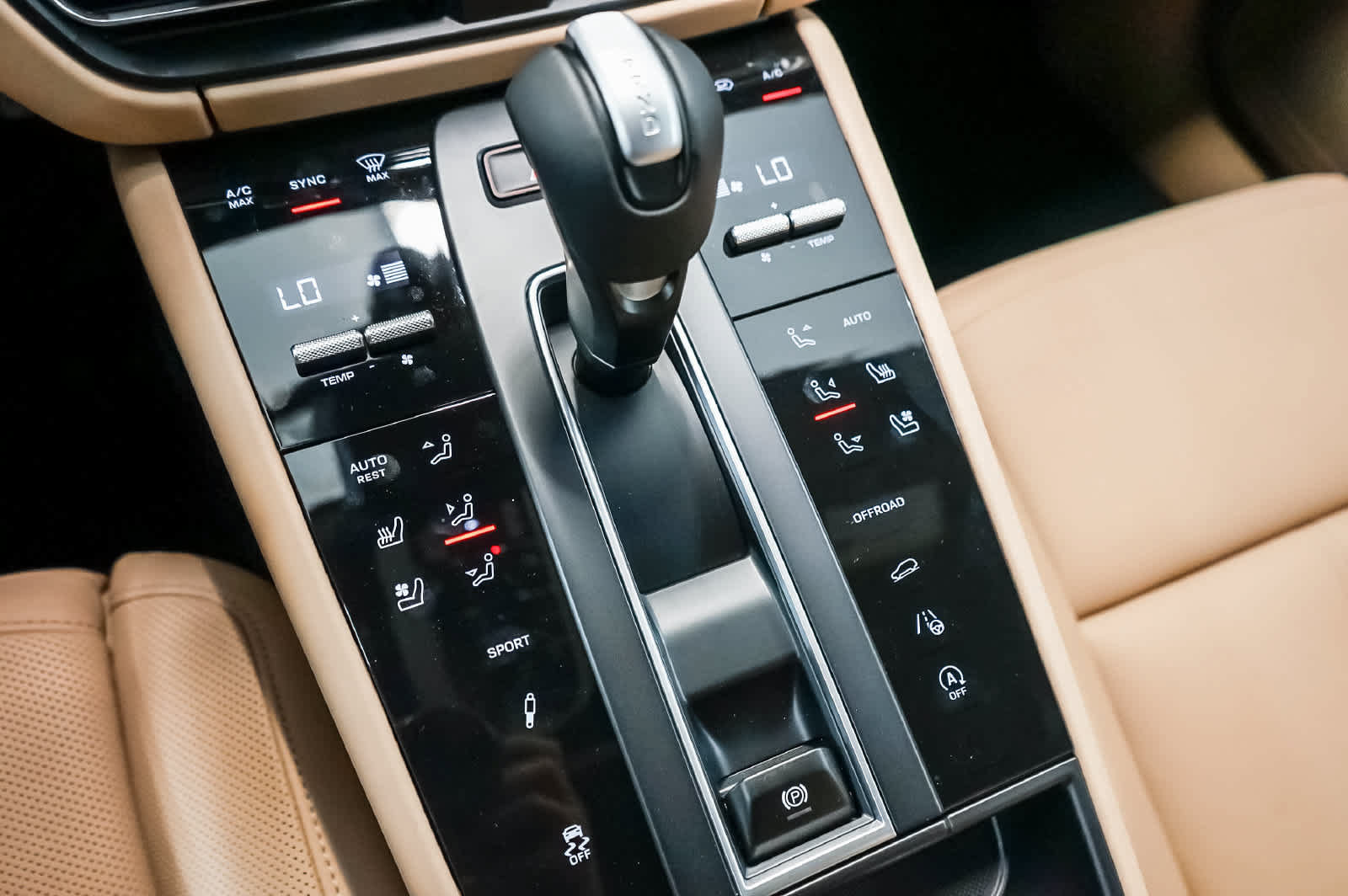 New 2026 Porsche Macan S AWD/4WD image 25