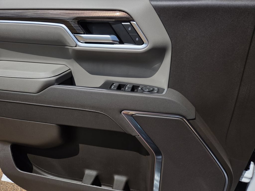 New 2026 Chevrolet Silverado 1500 LT AWD/4WD image 19
