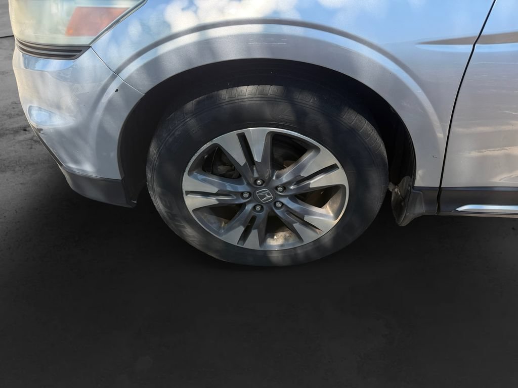 Used 2013 Honda Crosstour EX image 12