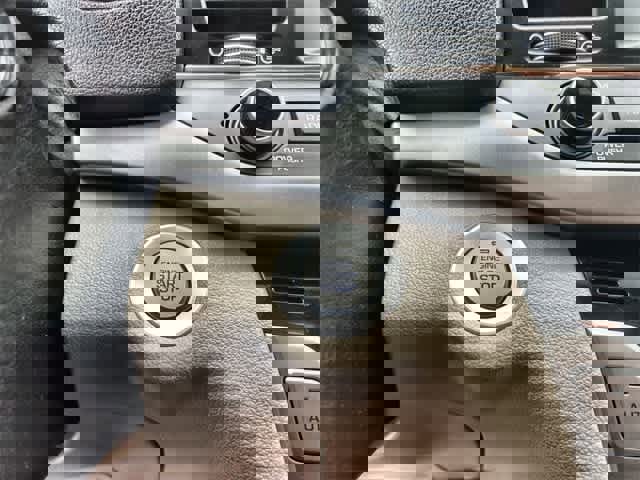 Used 2017 Hyundai Elantra SE w/ SE A/T Tech Package 03 image 28