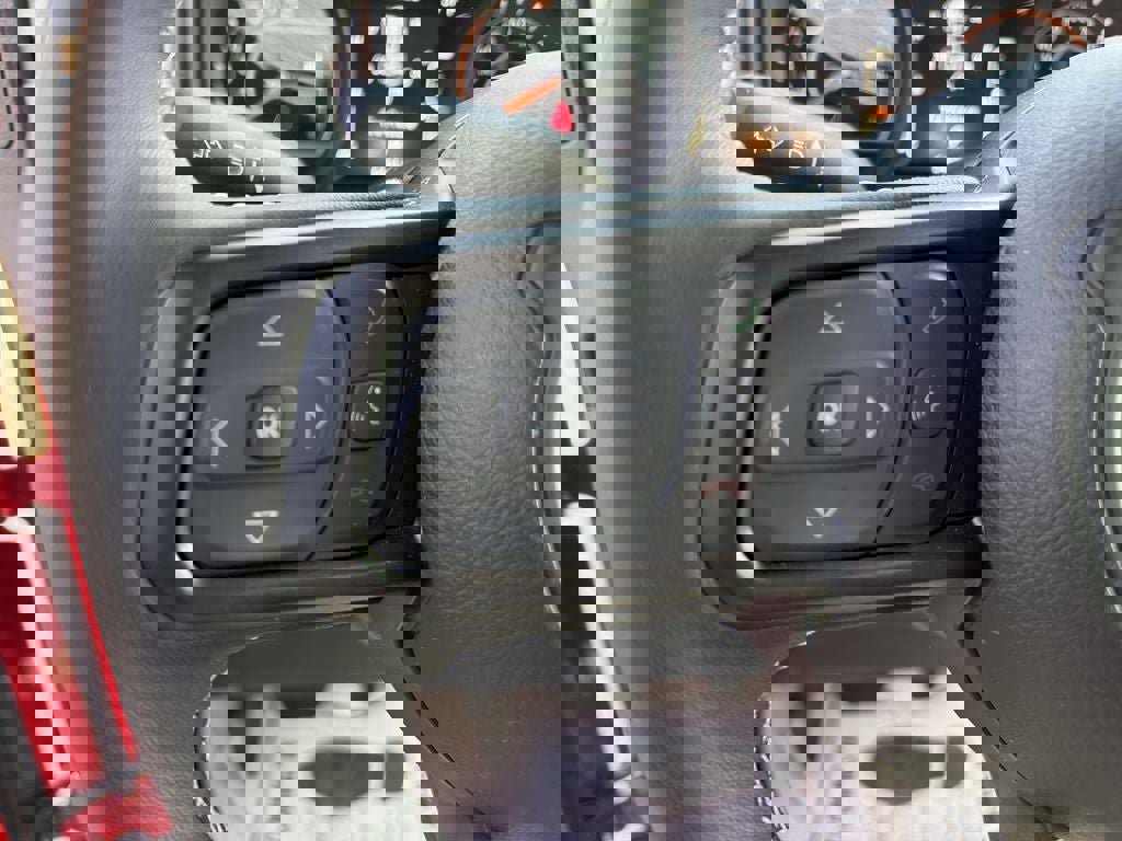 Used 2025 Jeep Wrangler Sport image 16