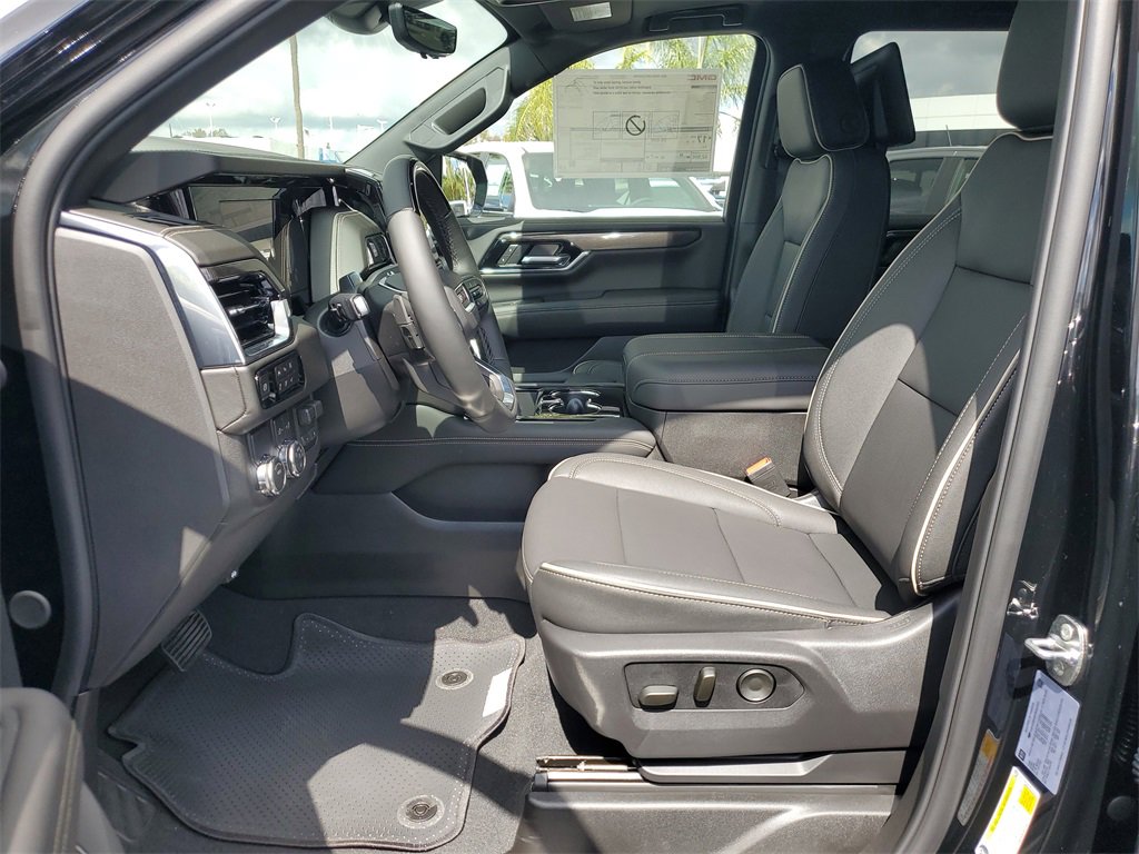 New 2026 GMC Yukon Elevation w/ Elevation Premium Package image 12